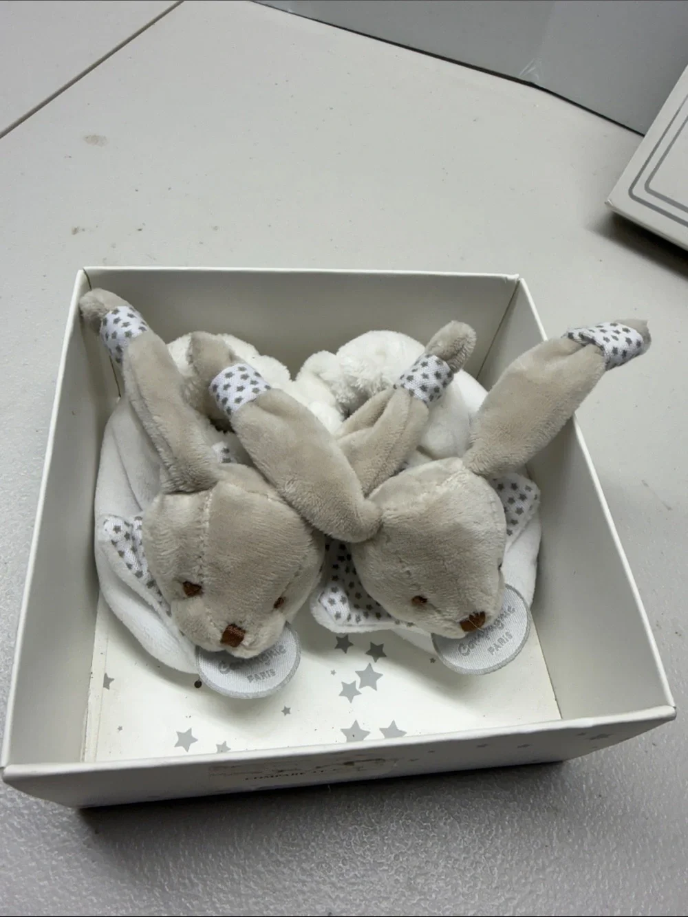 DOUDOU ET Compagnie Paris Baby Bunny Slippers Booties White Grey. Box is damaged